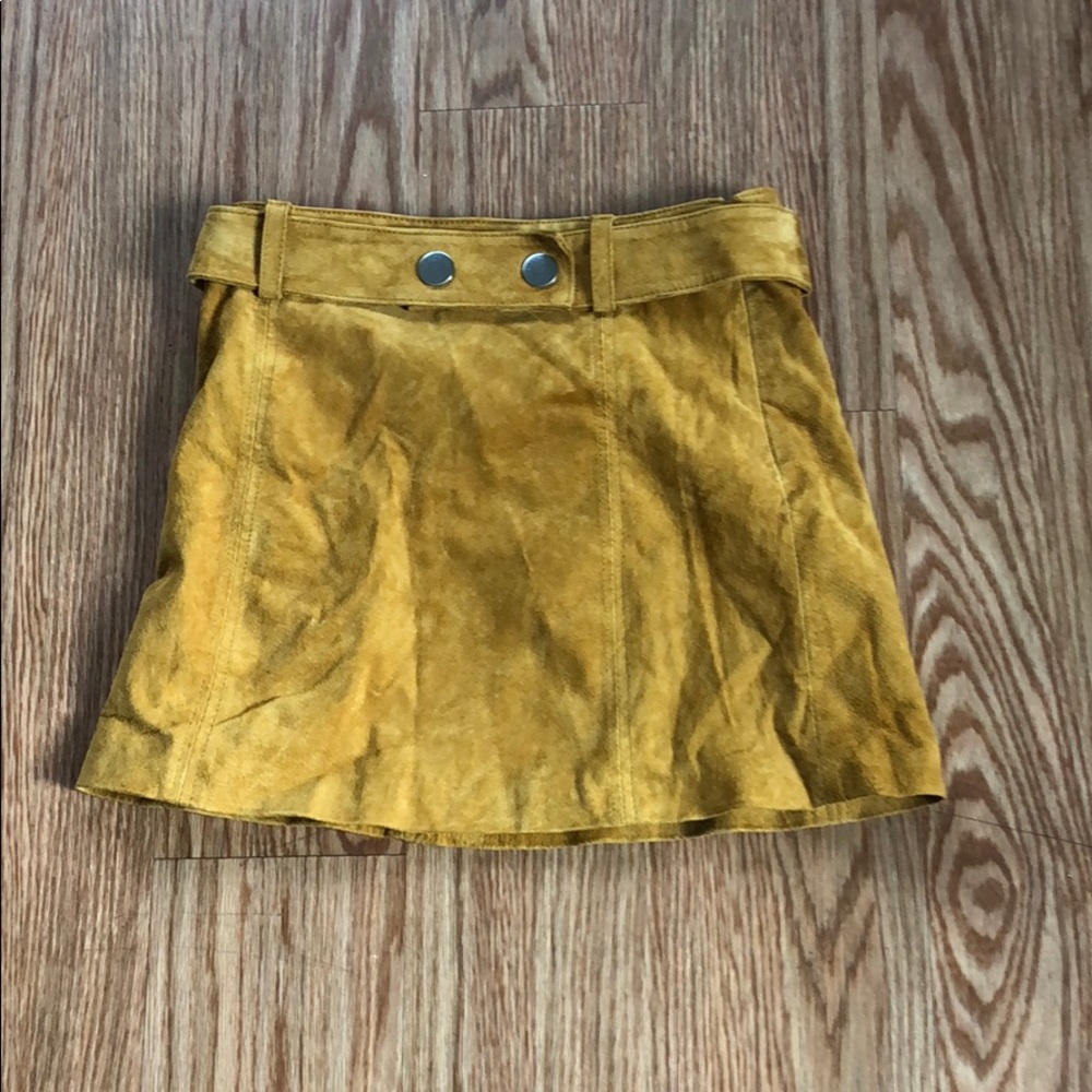 Zara Skirt - Worn Once
